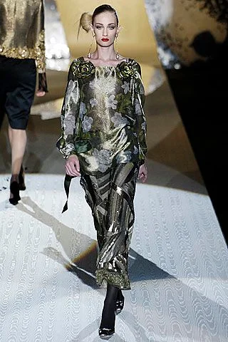 Look 24
